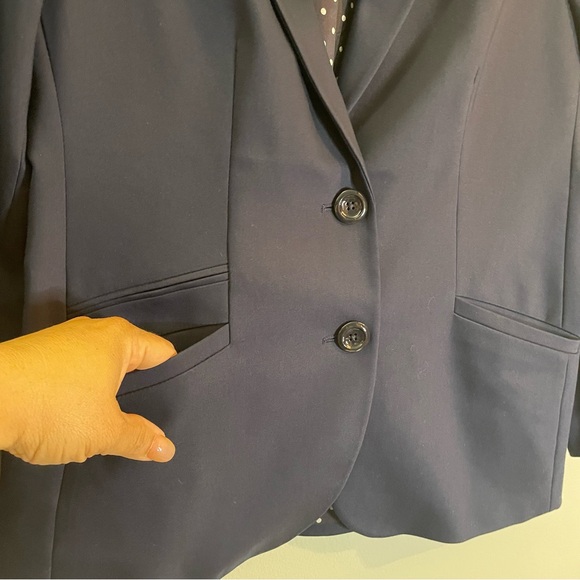 CHICO’S Women’s Navy Blue Blazer Jacket Polka Dot Lining SZ/1 - Picture 3 of 7
